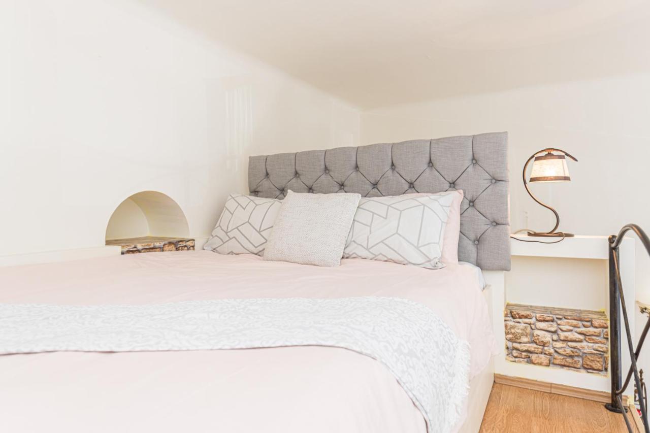 Hera Apartment - Old Town บราชอฟ ภายนอก รูปภาพ