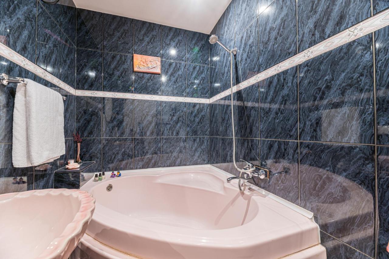 Hera Apartment - Old Town บราชอฟ ภายนอก รูปภาพ